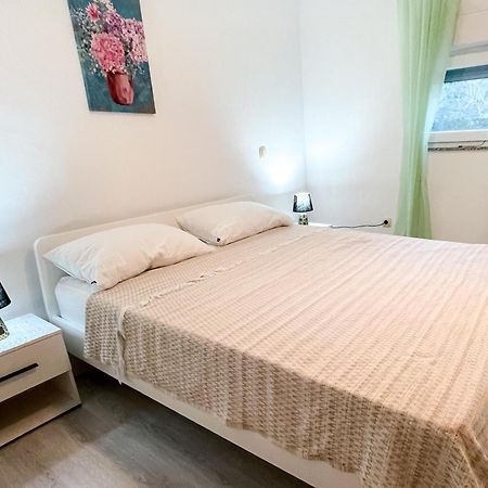 Apartmani Danica Orebic Bagian luar foto